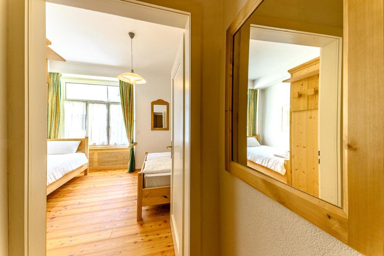 Hotel Centrale, Typically Swiss Poschiavo Dış mekan fotoğraf