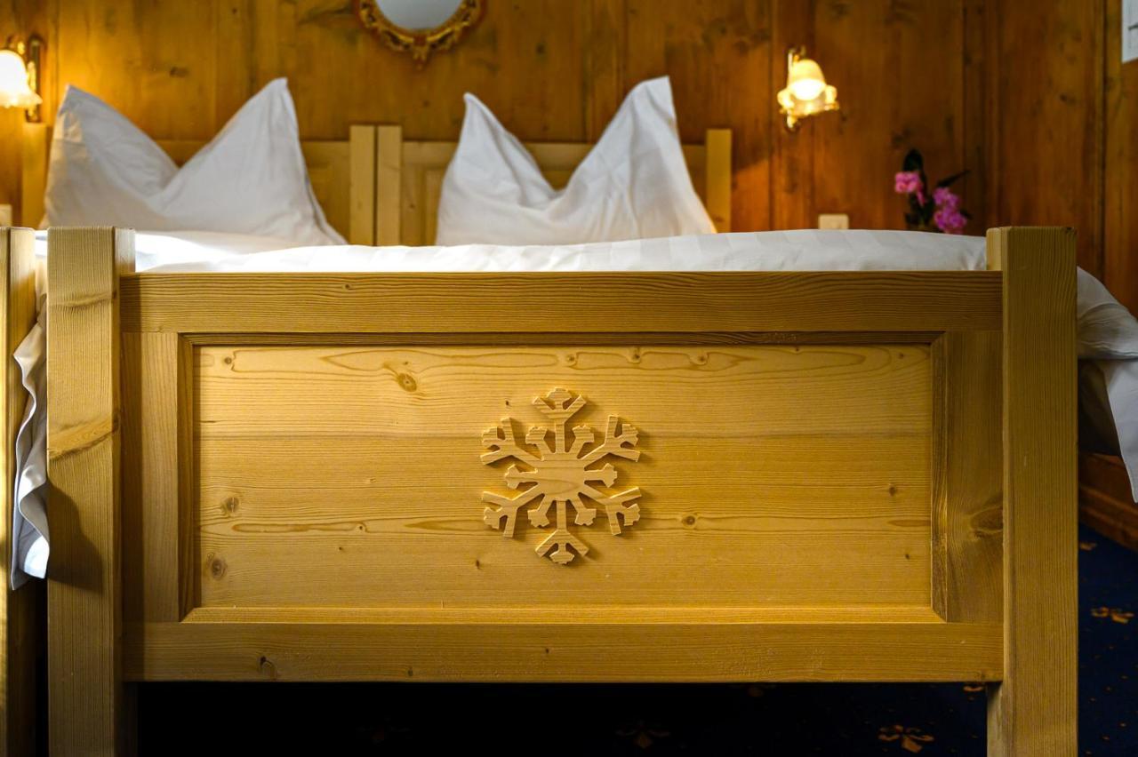 Hotel Centrale, Typically Swiss Poschiavo Dış mekan fotoğraf