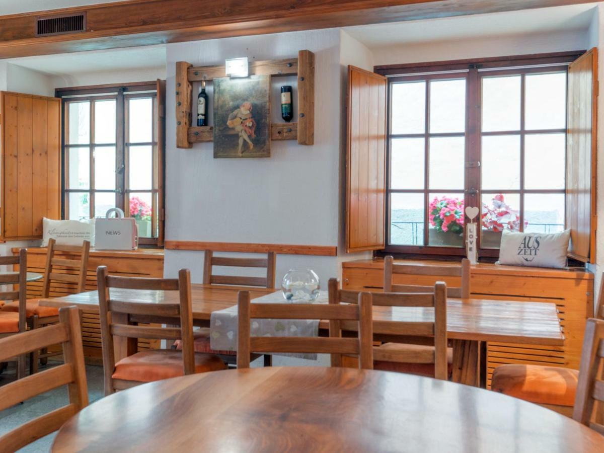 Hotel Centrale, Typically Swiss Poschiavo Dış mekan fotoğraf